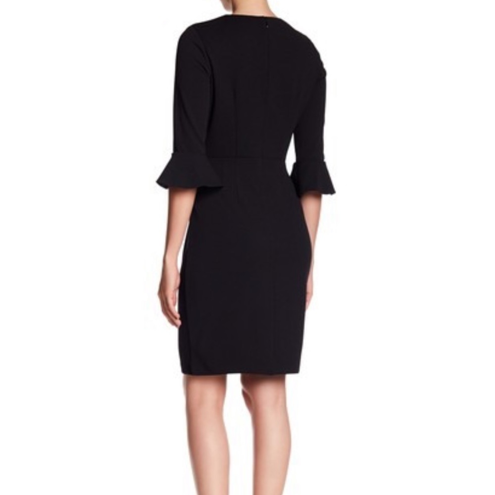 🎉Host Pick!🎉Donna Morgan Bell Sleeve Dress - Picture 2 of 10